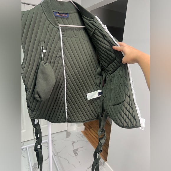Louis Vuitton Virgil Abloh Multi 3D Pocket Utility Vest Men Size XL - Picture 11 of 17
